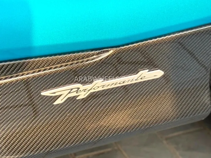 Lamborghini Urus 2024 for Sale in Dubai Image-11