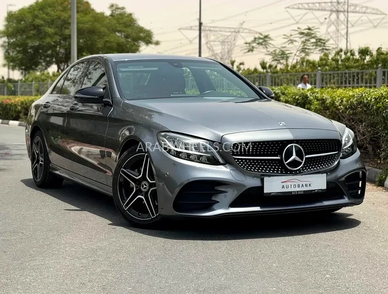 Mercedes Benz C Class 2021 for Sale in Dubai Image-4