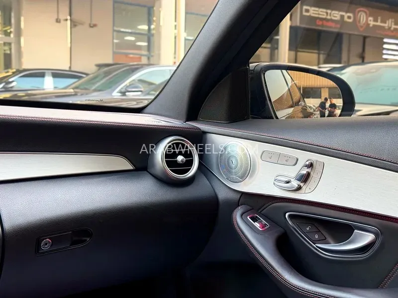 Mercedes Benz C Class 2020 for Sale in Dubai Image-4