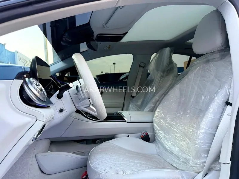 مرسيدس بنز EQE 2023 for Sale in دبي Image-3