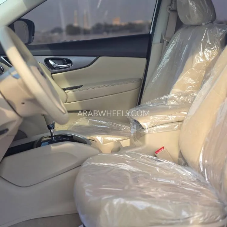 Nissan X-Trail 2016 for Sale in Sharjah Image-16