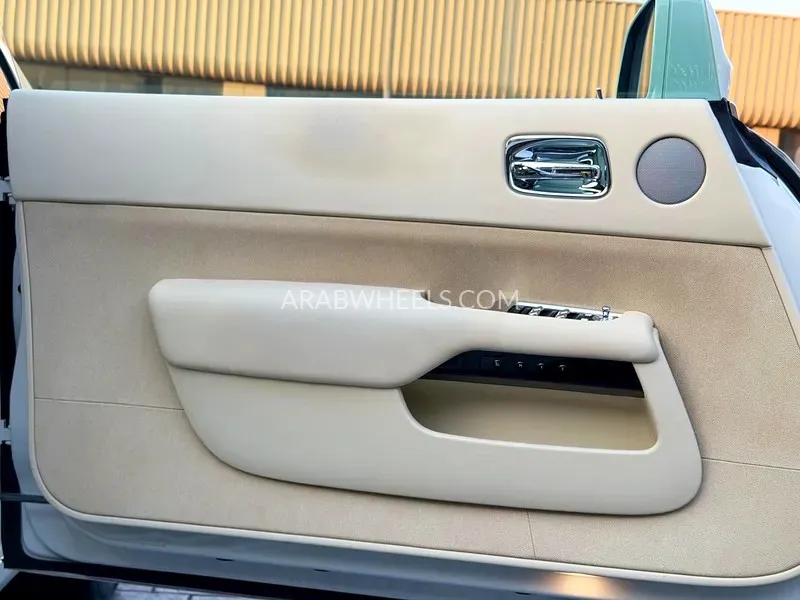 Rolls Royce Wraith 2016 for Sale in Dubai Image-13