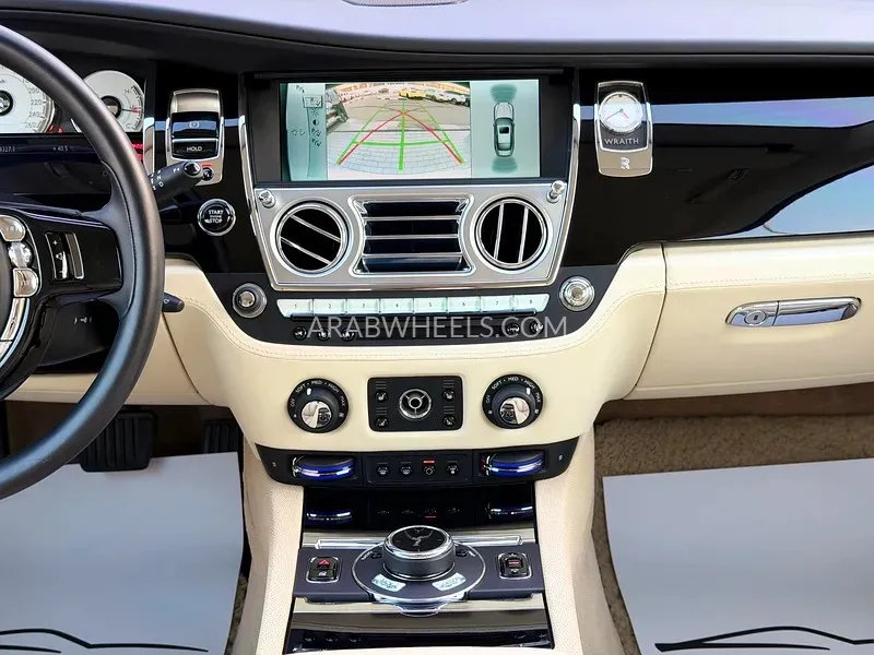 Rolls Royce Wraith 2016 for Sale in Dubai Image-15