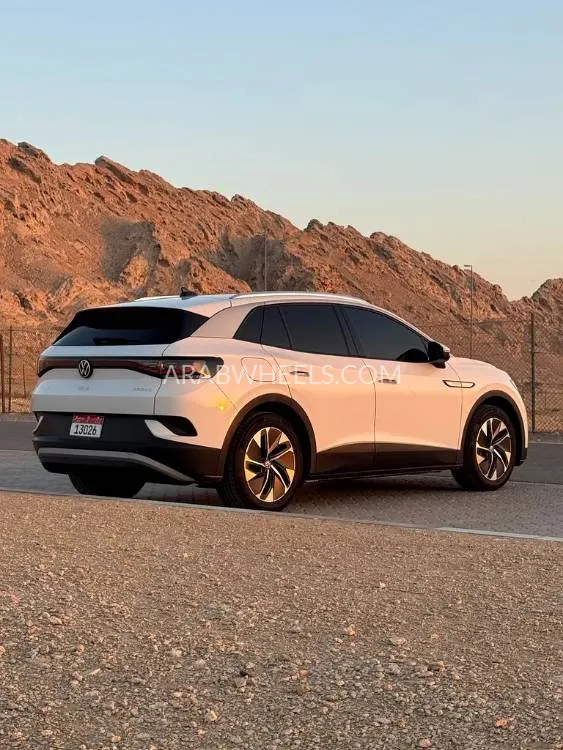 Volkswagen ID.4 2022 for Sale in Abu Dhabi Image-15