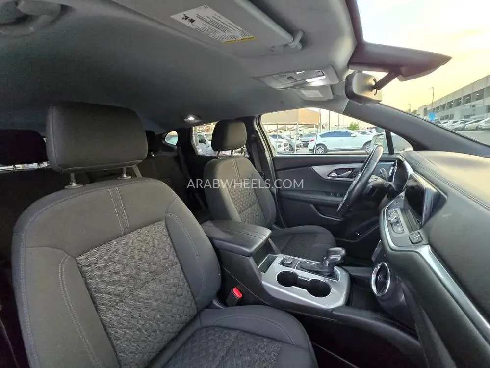 Chevrolet Blazer 2019 for Sale in Fujairah Image-3