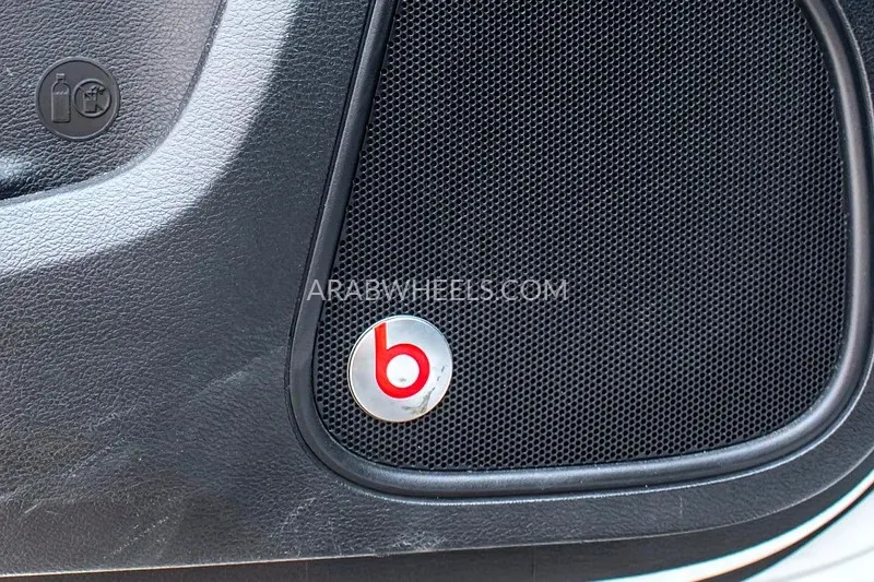 Dodge Charger 2016 for Sale in Sharjah Image-14