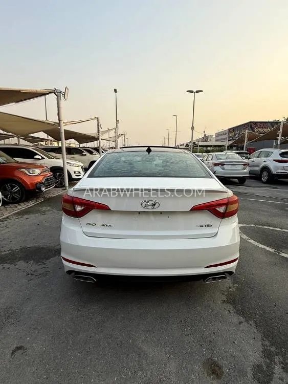 Hyundai Sonata 2015 for Sale in Sharjah Image-12