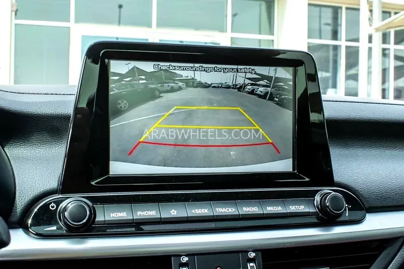 Kia Cerato 2022 for Sale in Sharjah Image-4