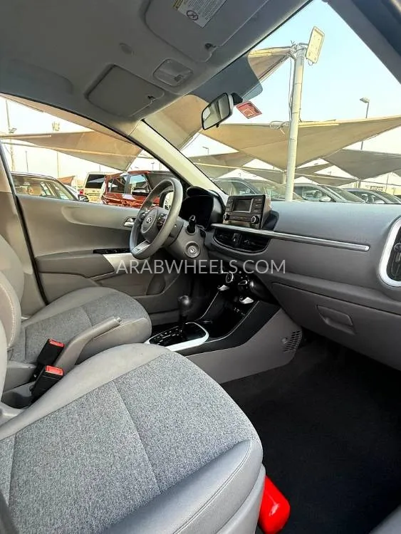 كيا بيكانتو 2020 for Sale in الشارقة Image-13