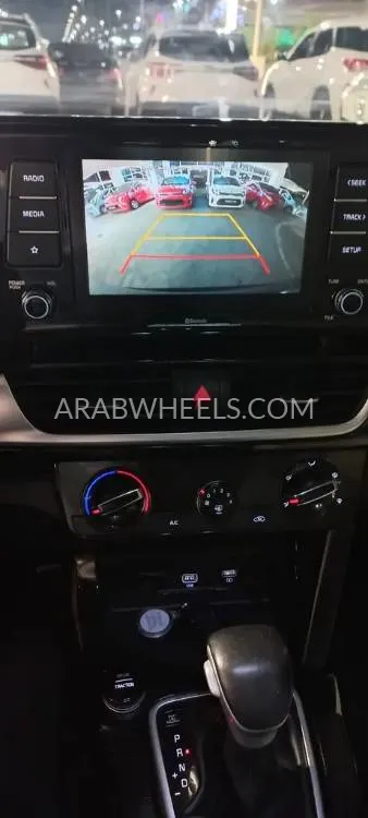 Kia Seltos 2020 for Sale in Sharjah Image-3