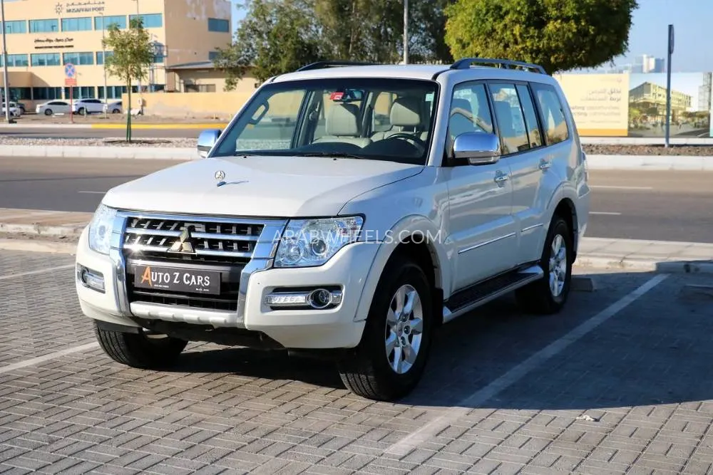 Mitsubishi Pajero 2019 for Sale in Abu Dhabi Image-7