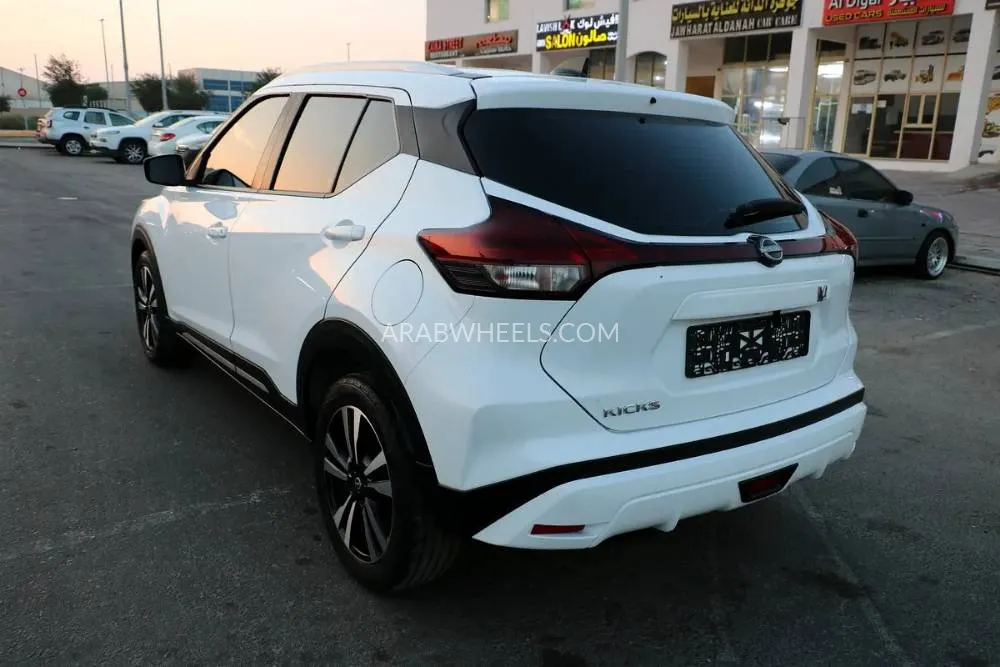 Nissan Kicks 2023 for Sale in Abu Dhabi Image-11
