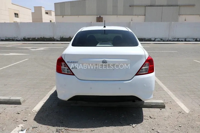 Nissan Sunny 2019 for Sale in Abu Dhabi Image-4
