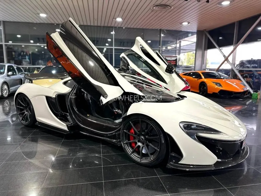 McLaren P1 2014 for Sale in Dubai Image-8