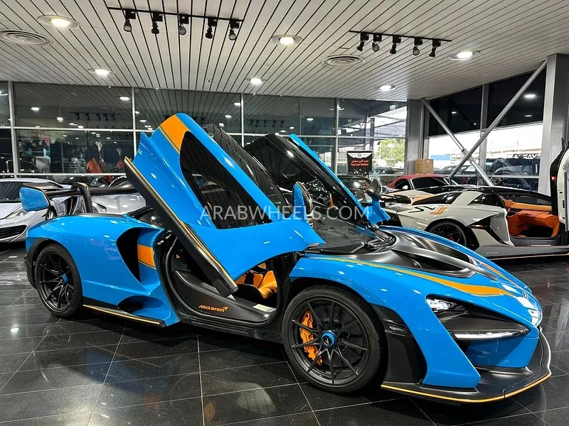 McLaren Senna 2019 for Sale in Dubai Image-3