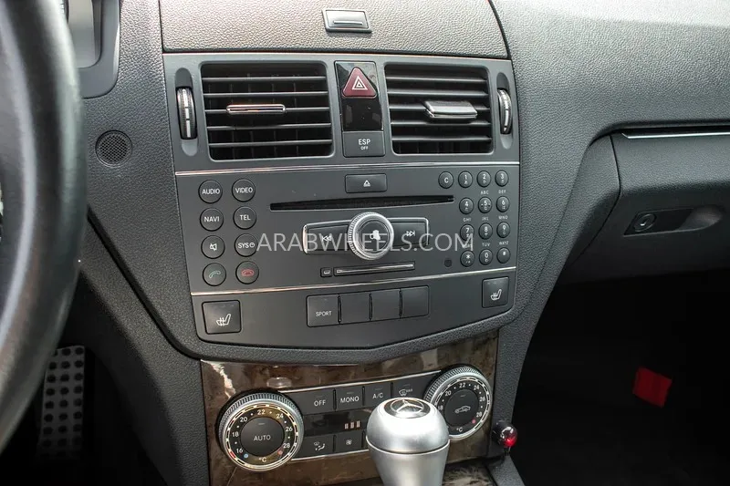 Mercedes Benz C Class 2008 for Sale in Dubai Image-12
