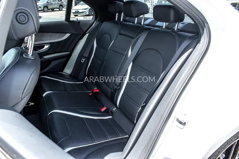 Mercedes Benz C Class 2016 for Sale in Dubai Image-3