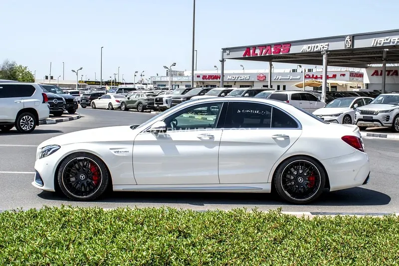 Mercedes Benz C Class 2016 for Sale in Dubai Image-12