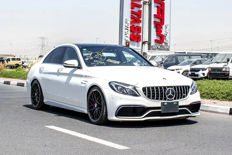 Mercedes Benz C Class 2016 for Sale in Dubai Image-18