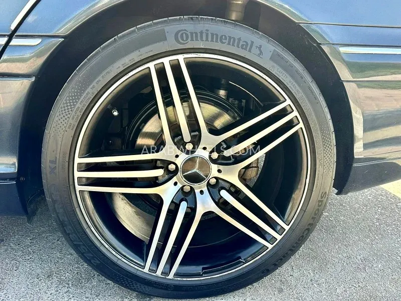 مرسيدس بنز CLS Class 2005 for Sale in دبي Image-2