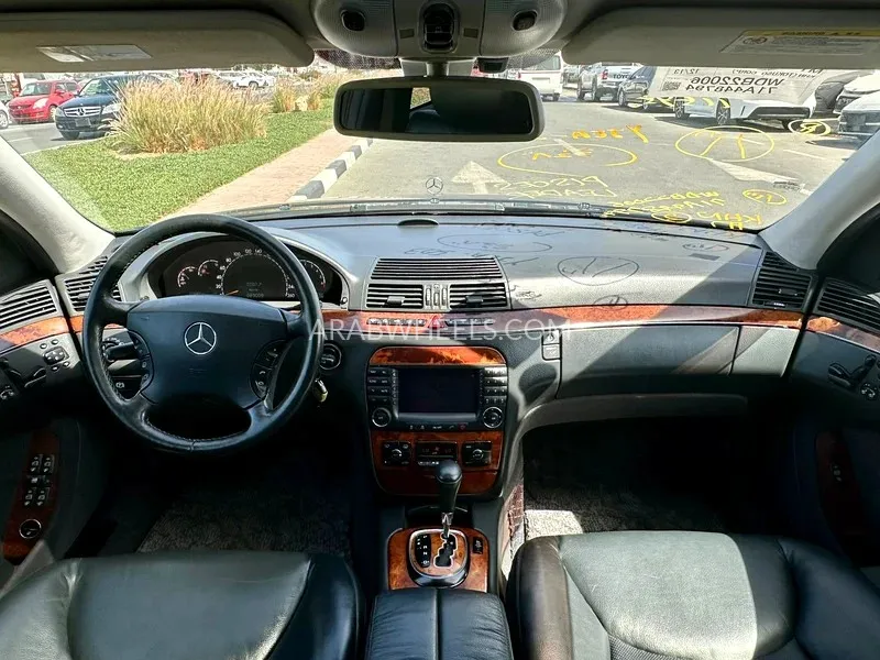 مرسيدس بنز CLS Class 2005 for Sale in دبي Image-12