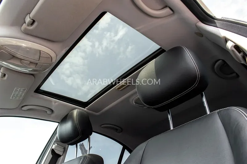 Mercedes Benz E Class 2007 for Sale in Dubai Image-17