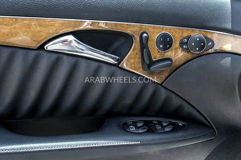 Mercedes Benz E Class 2008 for Sale in Dubai Image-5