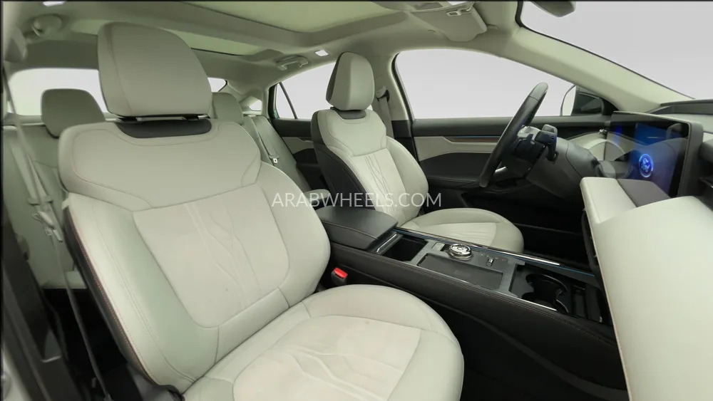 Ford Taurus 2024 for Sale in Dubai Image-28