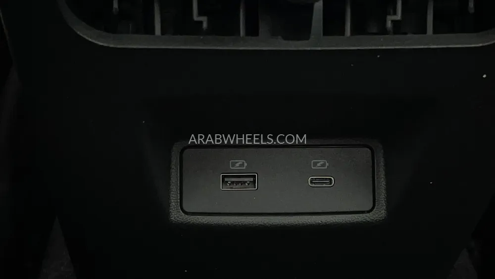 Ford Taurus 2024 for Sale in Dubai Image-59