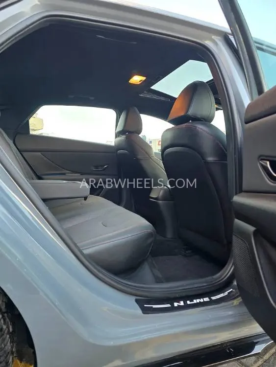 Hyundai Elantra 2021 for Sale in Ajman Image-2