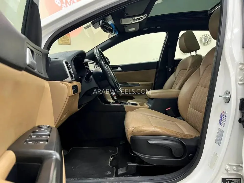 Kia Sportage 2019 for Sale in Sharjah Image-13