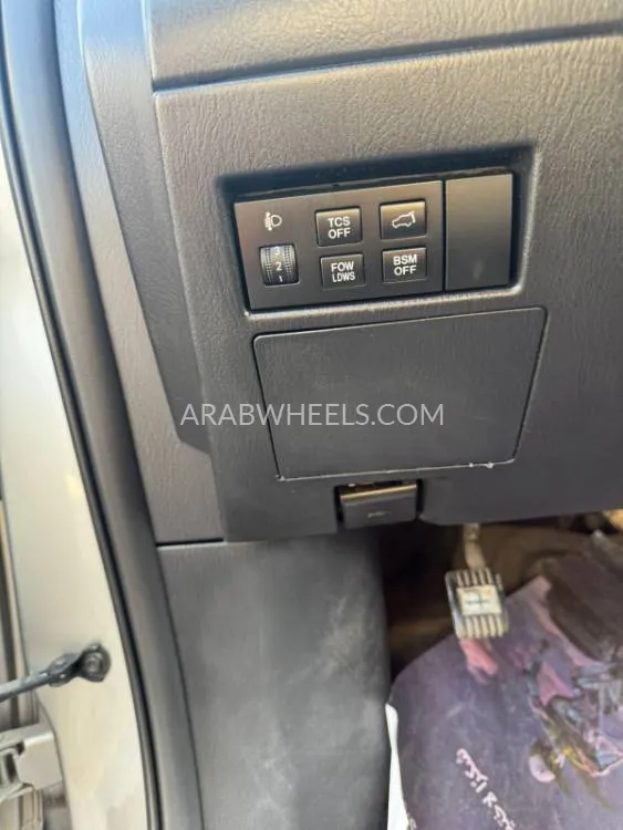 Mazda CX 9 2013 for Sale in Ajman Image-7