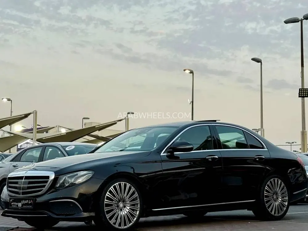Mercedes Benz E Class 2017 for Sale in Sharjah Image-5