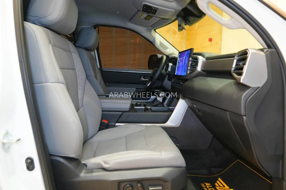 Toyota Tundra 2024 for Sale in Dubai Image-5