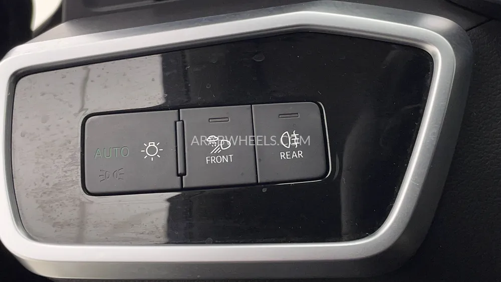 Audi A6 2024 for Sale in Dubai Image-35