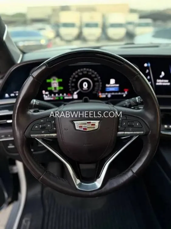 كاديلاك إسكاليد 2023 for Sale in الشارقة Image-9