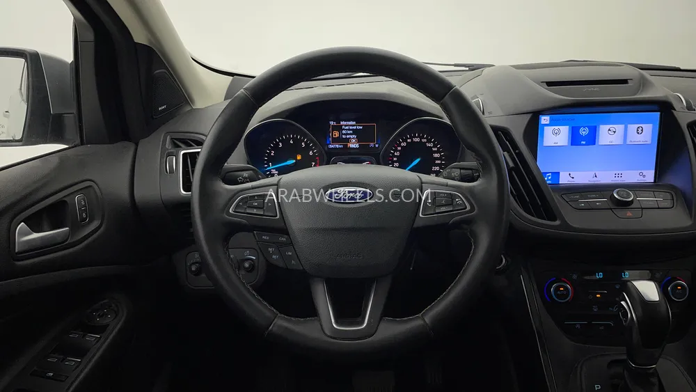 Ford Escape 2019 for Sale in Dubai Image-17