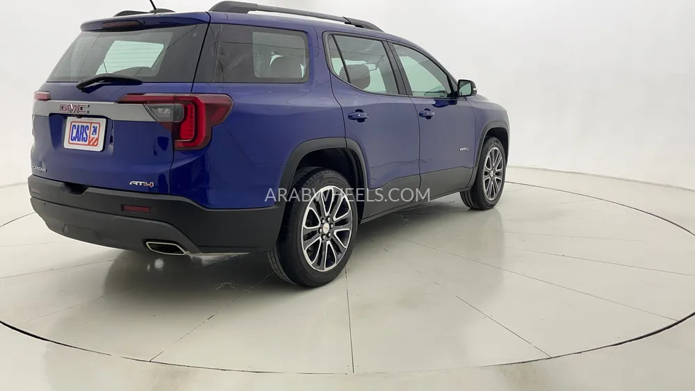 GMC Acadia 2023 for Sale in Dubai Image-3
