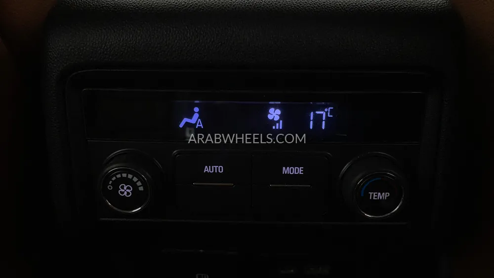 GMC Acadia 2023 for Sale in Dubai Image-48