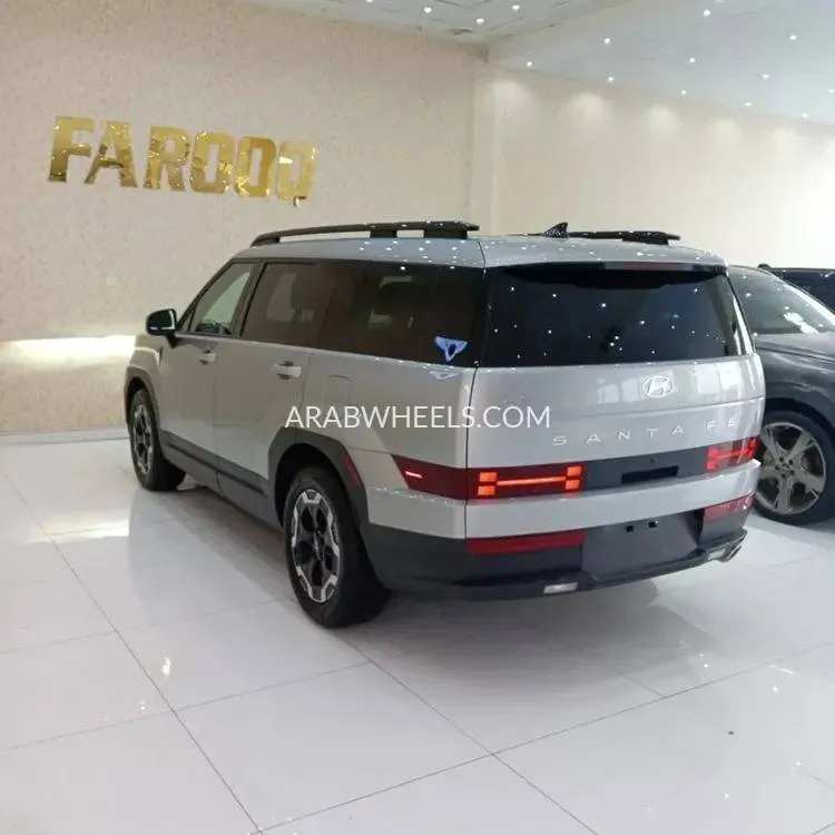 Hyundai Santa Fe 2024 for Sale in Ajman Image-10