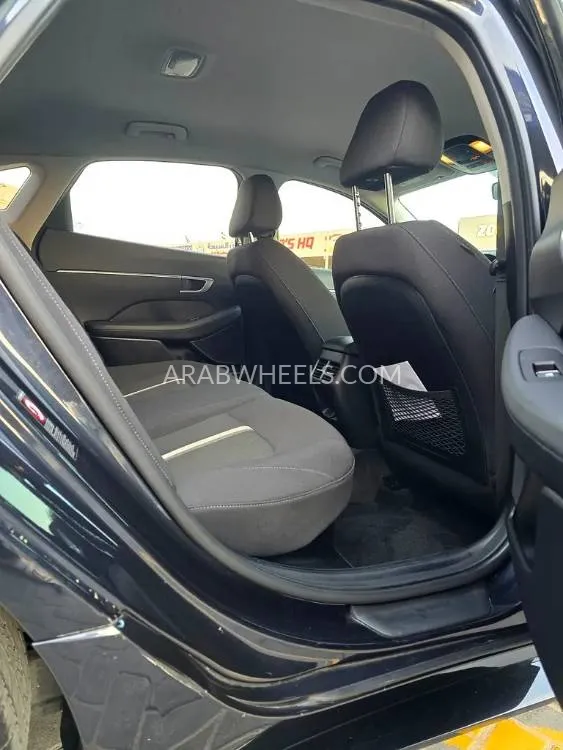 Hyundai Sonata 2022 for Sale in Ajman Image-9