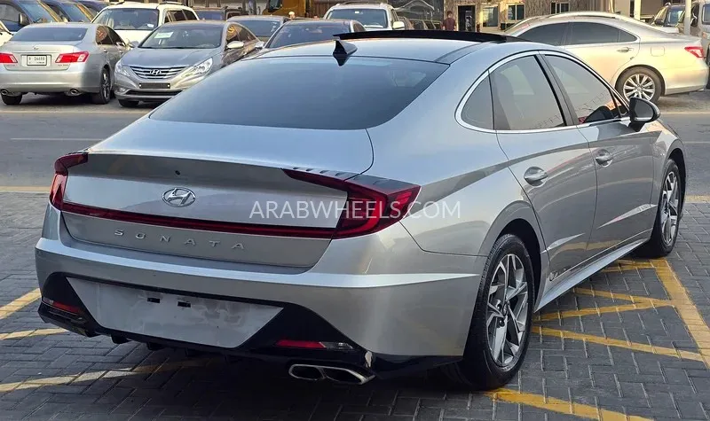 Hyundai Sonata 2020 for Sale in Ajman Image-2