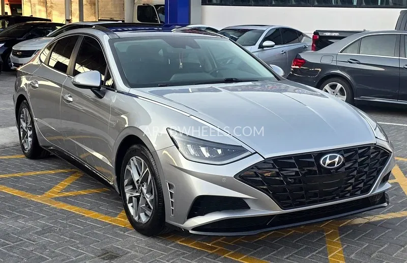 Hyundai Sonata 2020 for Sale in Ajman Image-9