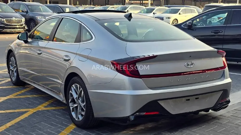 Hyundai Sonata 2023 for Sale in Ajman Image-7