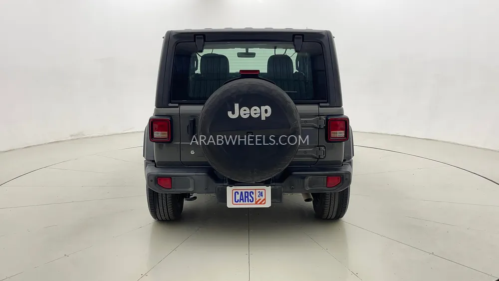 جيب رانجلر 2019 for Sale in دبي Image-4