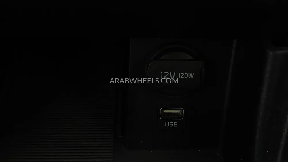 Kia Seltos 2024 for Sale in Dubai Image-41