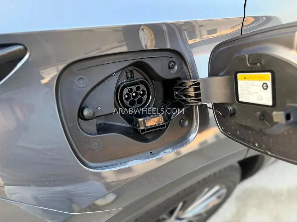 Lexus NX 2024 for Sale in Ajman Image-9