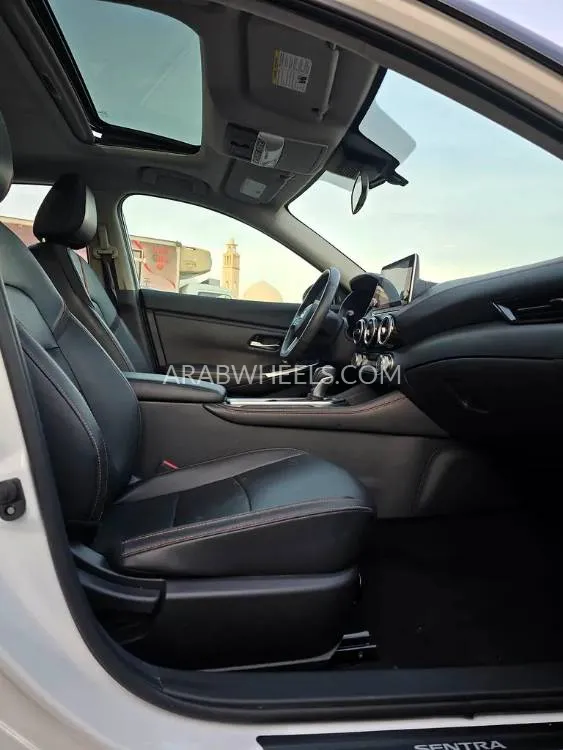 Nissan Sentra 2023 for Sale in Ajman Image-6