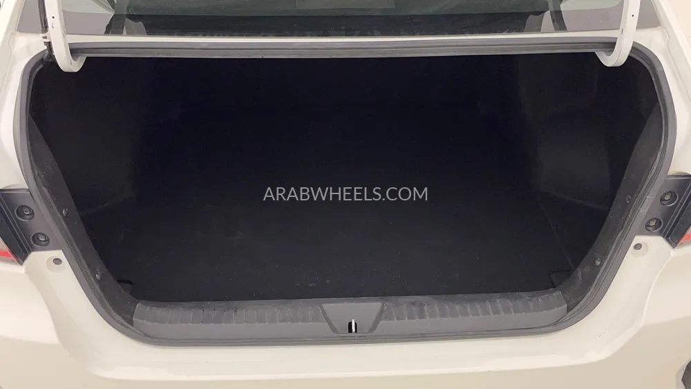 Toyota Yaris 2024 for Sale in Dubai Image-24