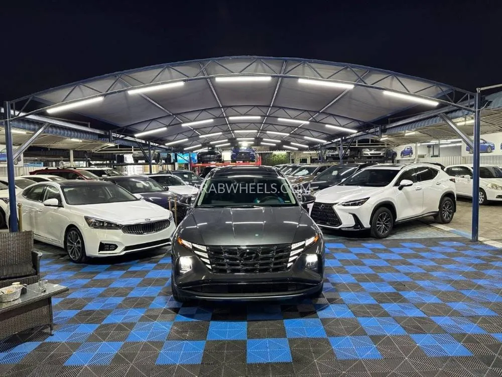 Hyundai Tucson 2023 for Sale in Ajman Image-3